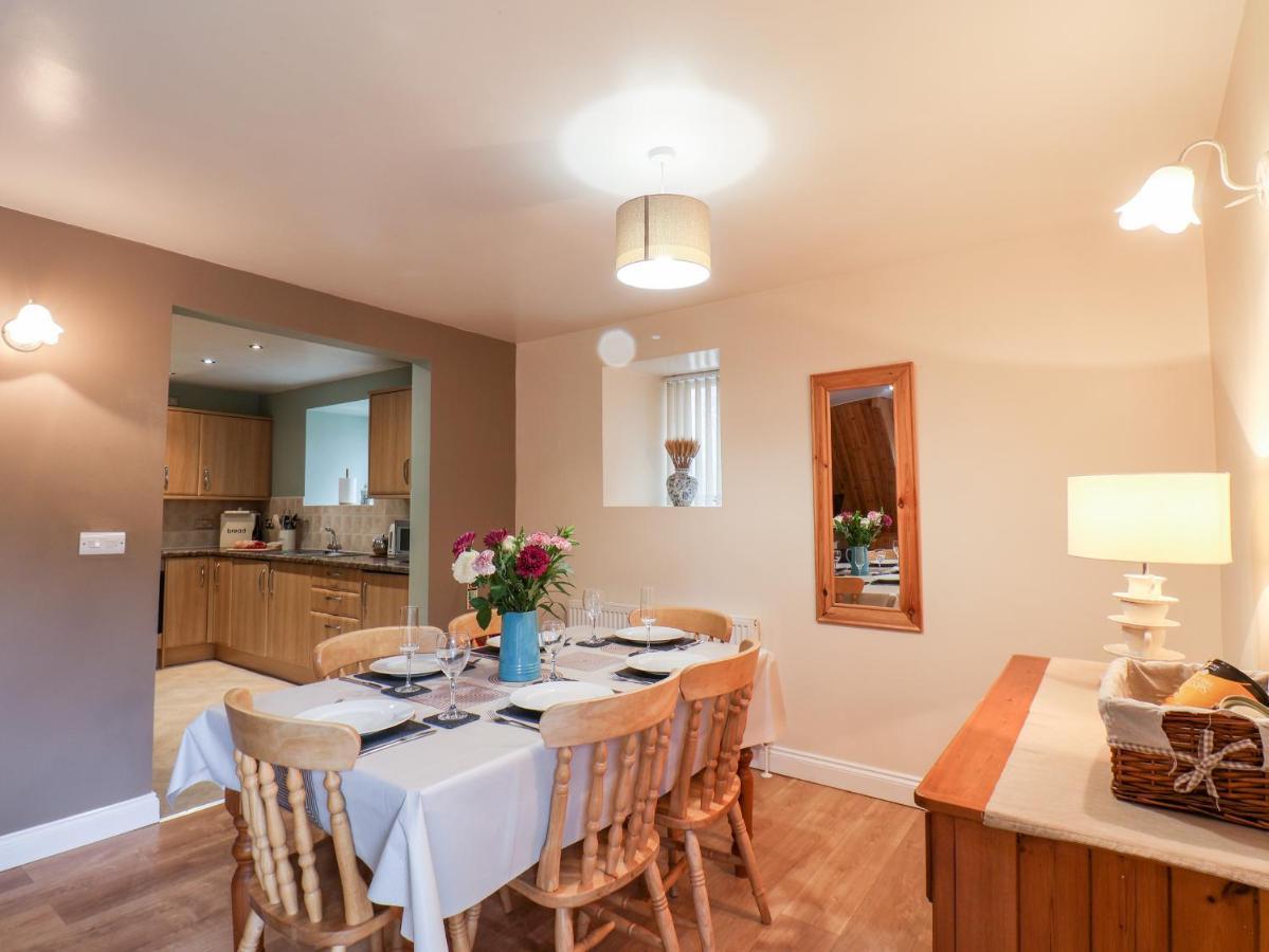 Mulgrave Cottage Staithes Exterior photo